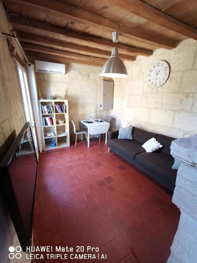 Charmante Maison En Provence Fontvieille Exterior photo